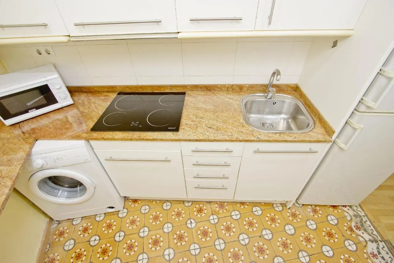 Barcelona City Apartment 0*,