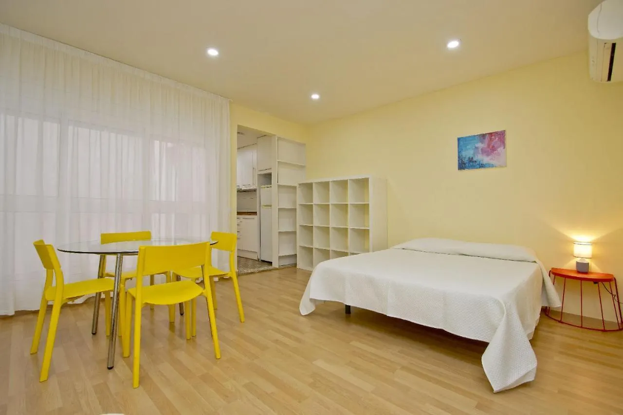 Barcelona City Apartment 0*,  Hiszpania